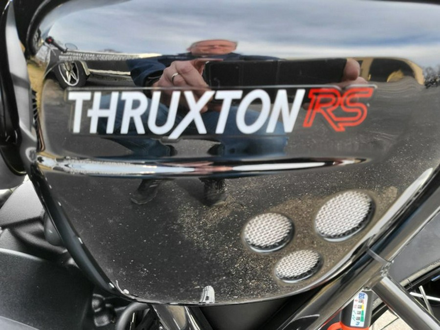2024 Triumph Thruxton RS Jet Black / Silver Ice
