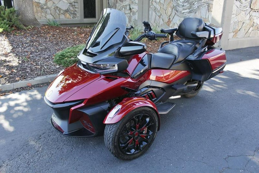 2021 Can-Am® Spyder® RT Limited Dark