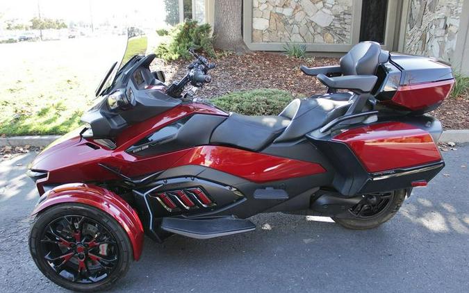 2021 Can-Am® Spyder® RT Limited Dark