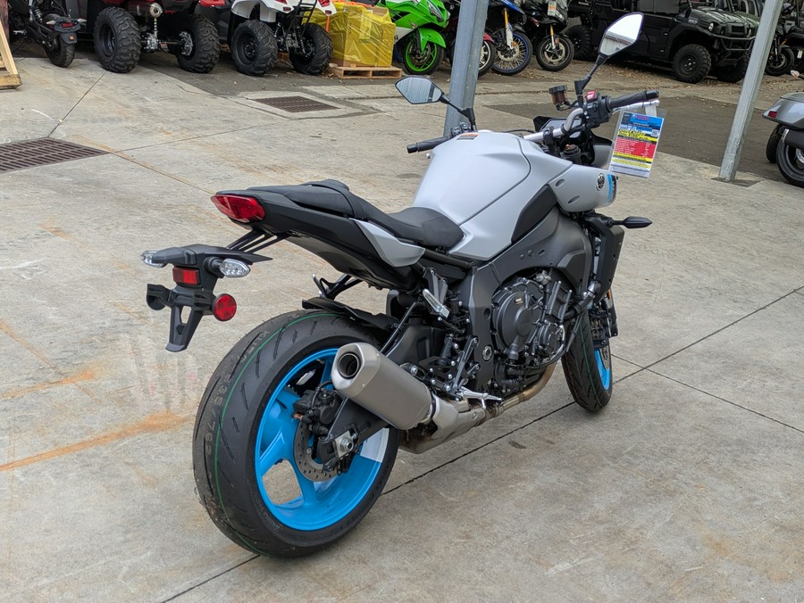 2025 Yamaha MT-10
