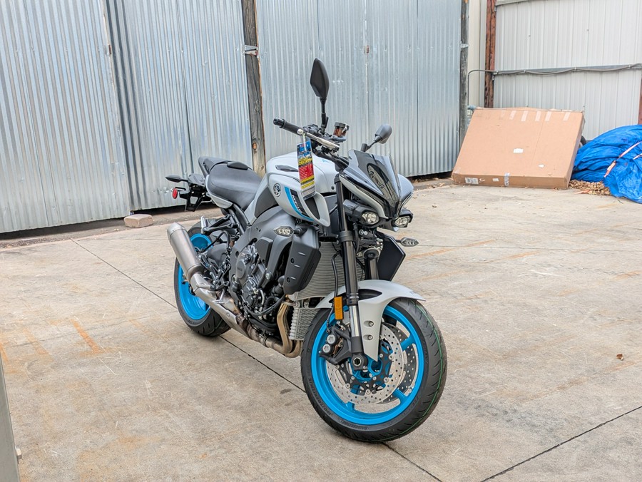 2025 Yamaha MT-10