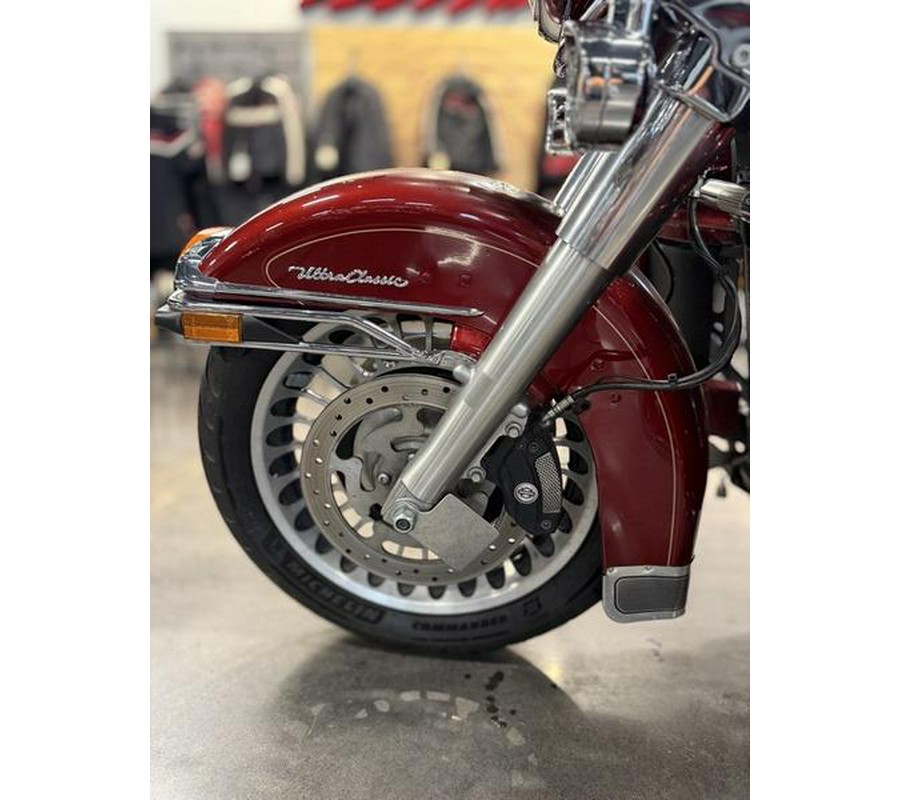 2009 Harley-Davidson® FLHTCU - Ultra Classic® Electra Glide®