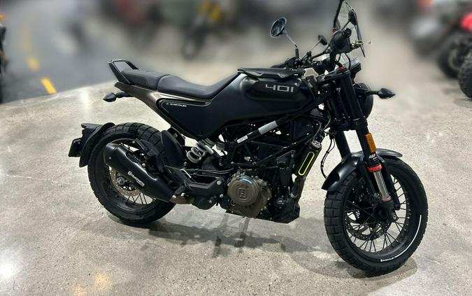 2023 Husqvarna SVARTPILEN 401