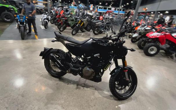 2023 Husqvarna SVARTPILEN 401