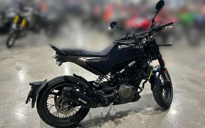 2023 Husqvarna SVARTPILEN 401