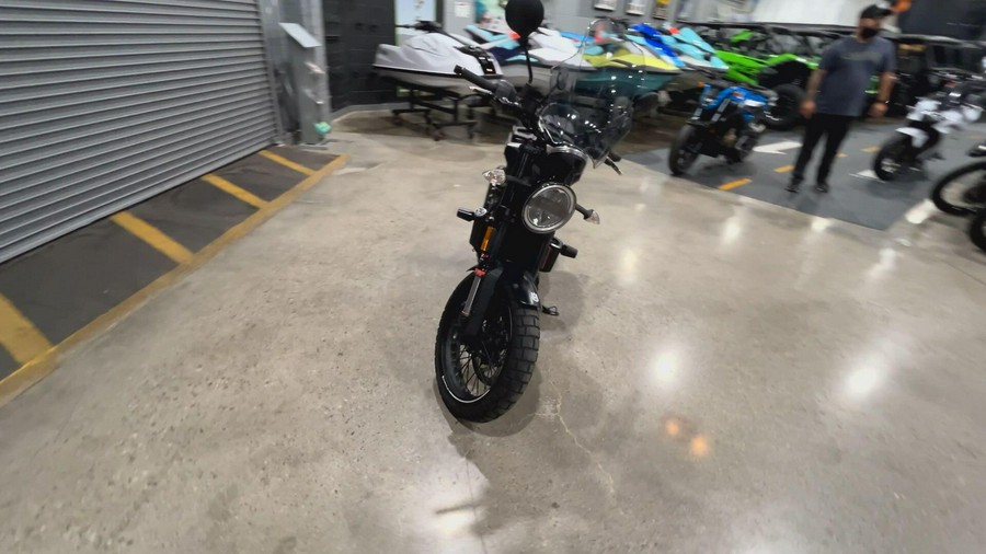 2023 Husqvarna SVARTPILEN 401