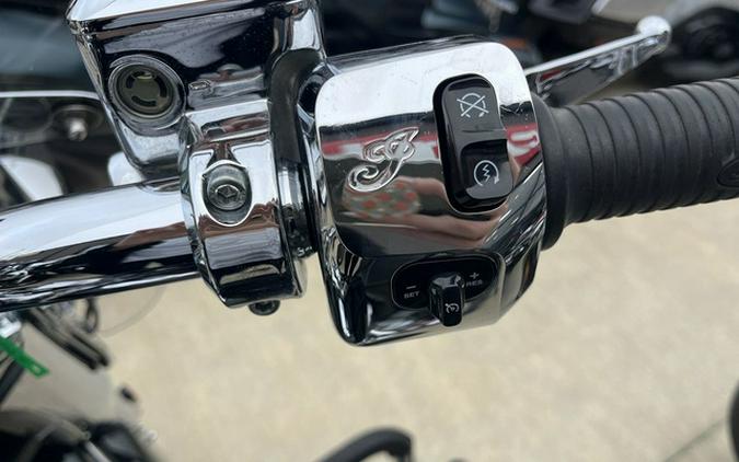 2019 Indian Chief Vintage Thunder Black