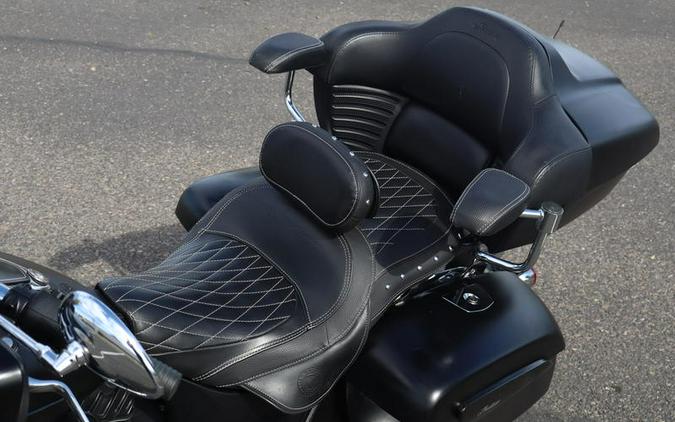 2020 Indian Motorcycle® Roadmaster® Dark Horse® Thunder Black Smoke