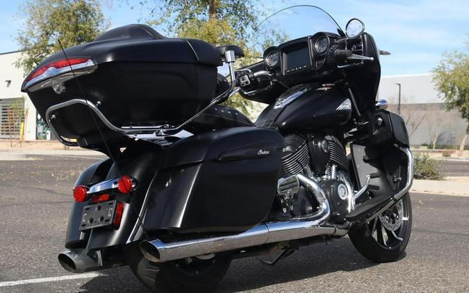 2020 Indian Motorcycle® Roadmaster® Dark Horse® Thunder Black Smoke