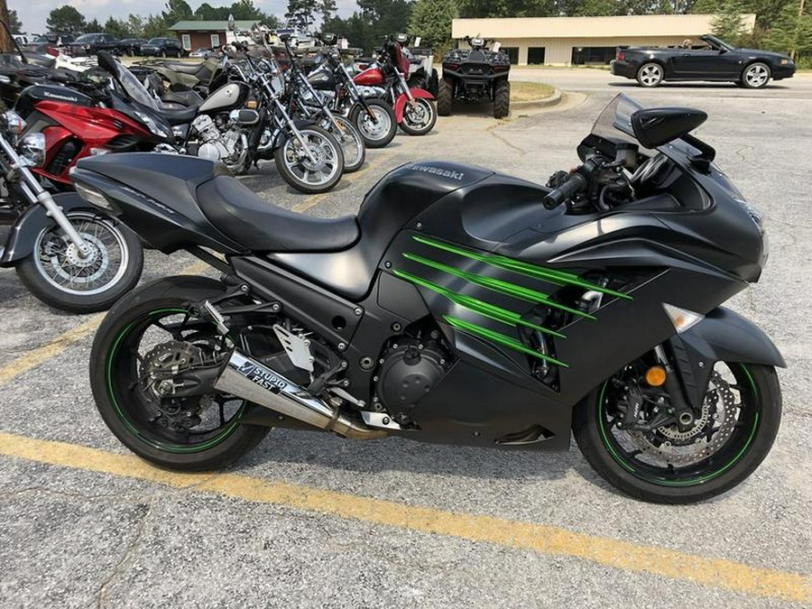 2015 Kawasaki Ninja® ZX™-14R ABS