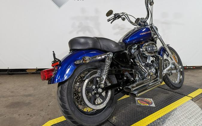 2006 Harley-Davidson 1200 Custom Deep Cobalt