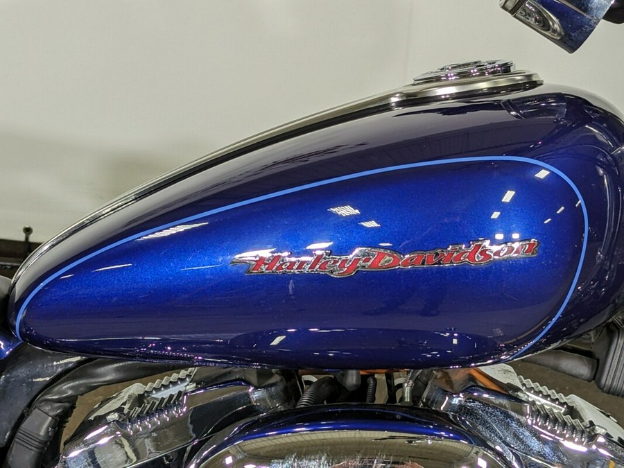 2006 Harley-Davidson 1200 Custom Deep Cobalt