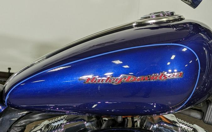 2006 Harley-Davidson 1200 Custom Deep Cobalt