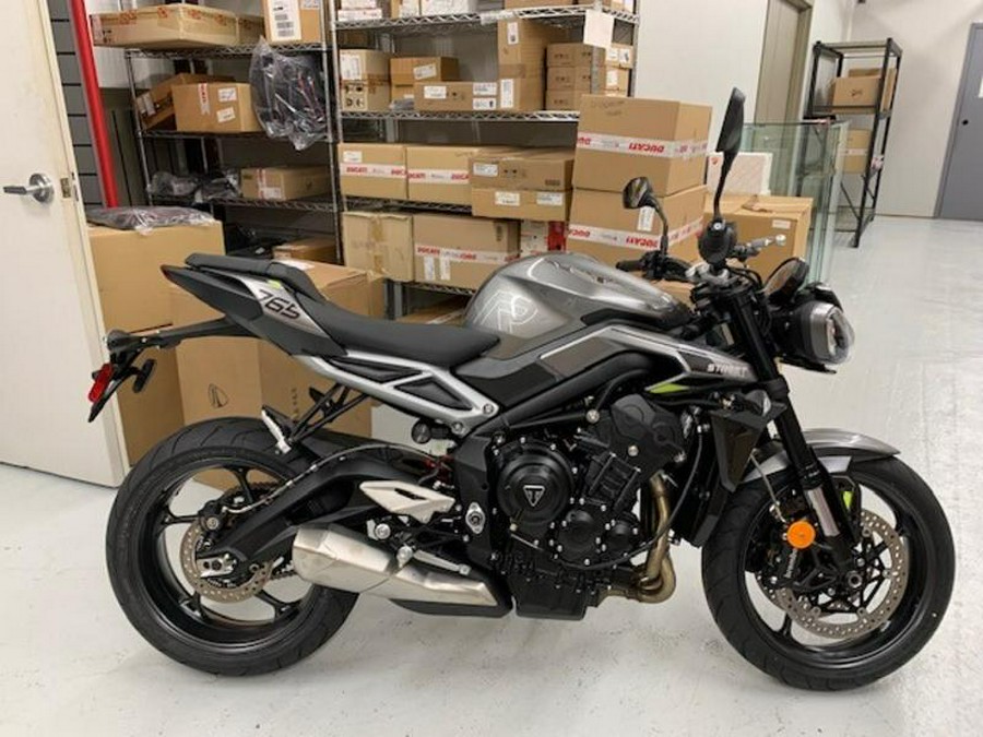 2024 Triumph Street Triple 765 R Silver Ice