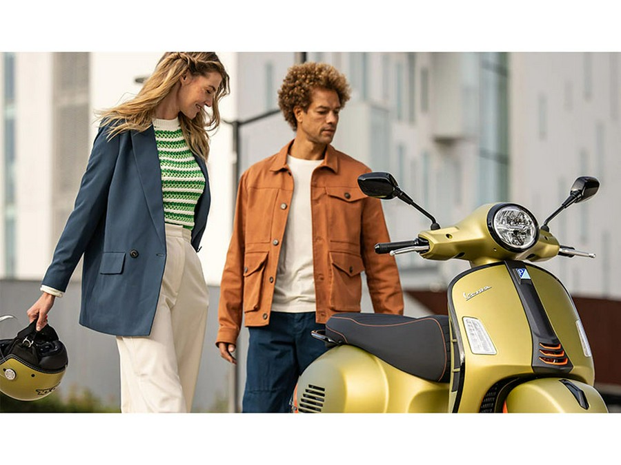 2023 Vespa GTS Super 300 Sport