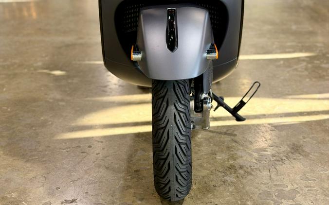 2023 Vespa GTS Super 300 Sport