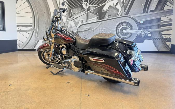 2016 Road King FLHR