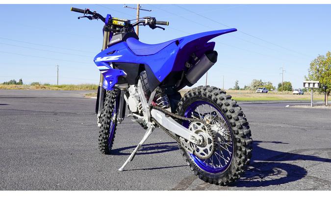 2025 YZ125X - Yamaha