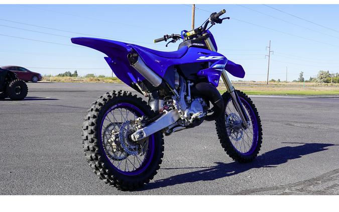 2025 YZ125X - Yamaha