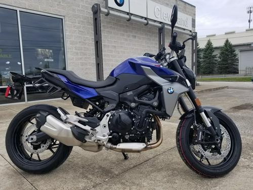 2020 BMW F 900 R Review (15 Fast Facts)