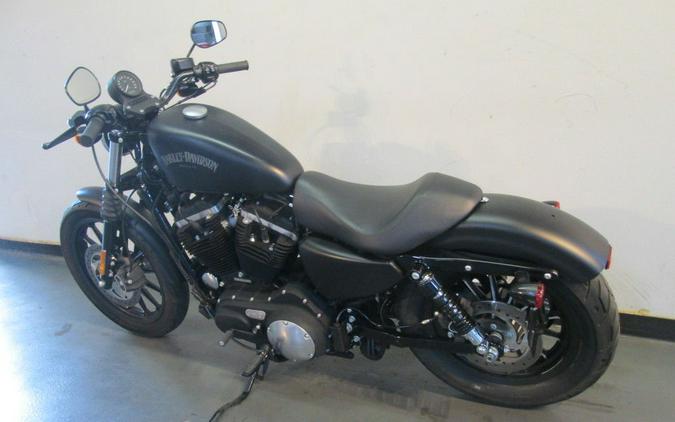 2014 Harley-Davidson® XL883N - Sportster® Iron 883™