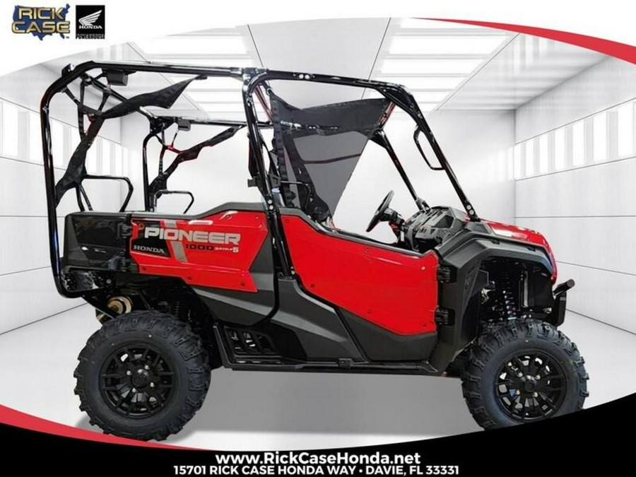 2024 Honda Pioneer 1000-5 Deluxe