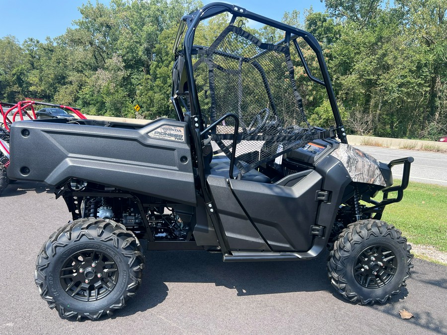 2025 Honda Pioneer 700 Forest