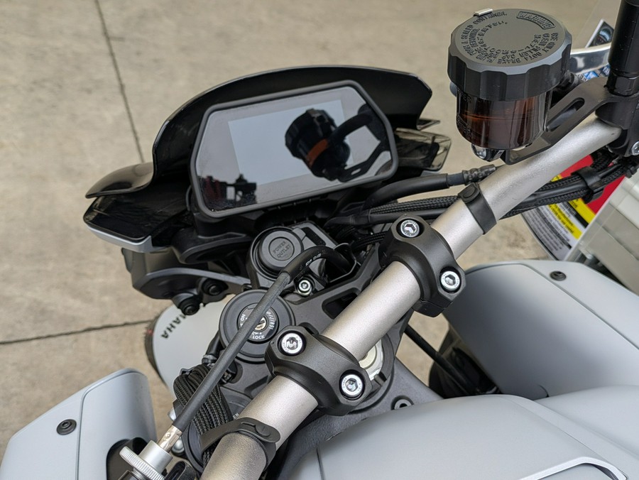 2025 Yamaha MT-10