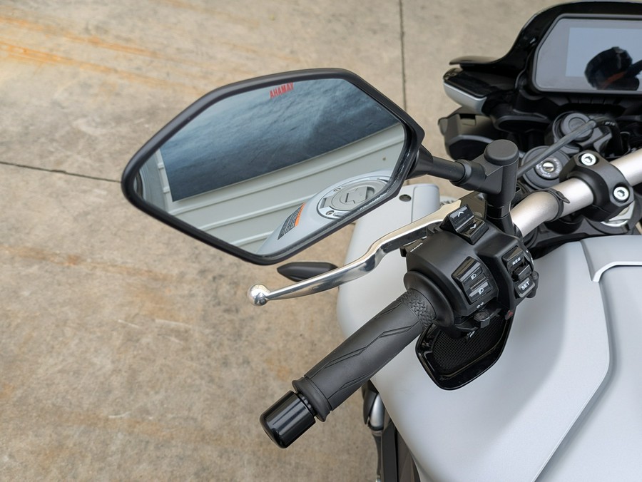 2025 Yamaha MT-10