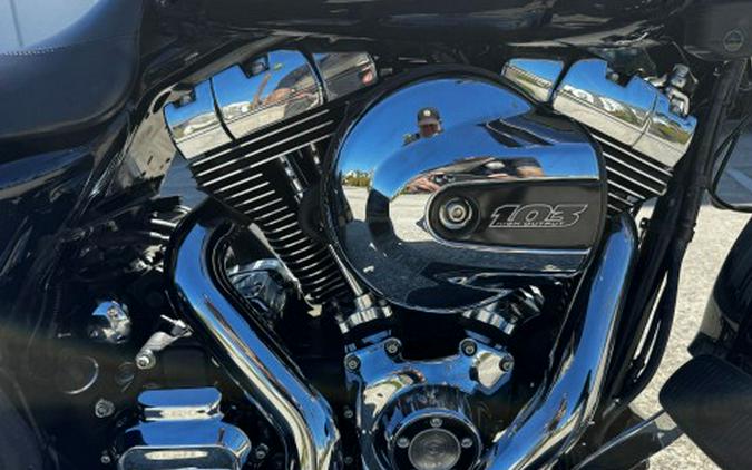 2015 Harley-Davidson Freewheeler™