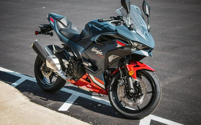 2026 Kawasaki Ninja® 500 SE ABS