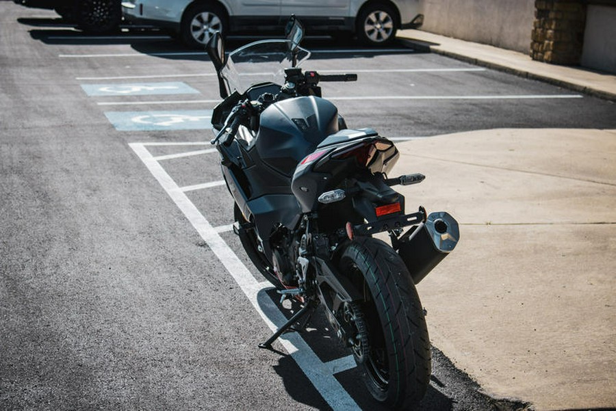 2026 Kawasaki Ninja® 500 SE ABS