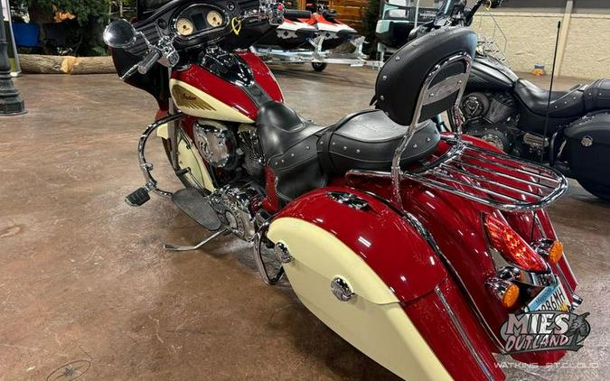 2015 Indian Motorcycle® Chieftain® Indian Red/Ivory Cream