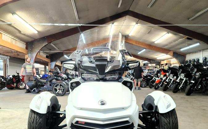2016 Can-Am Spyder F3-T SM6 - FP8865
