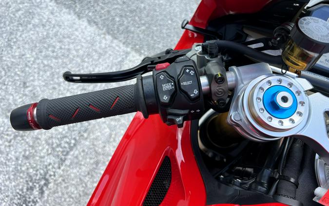 2024 Ducati Panigale V4 R