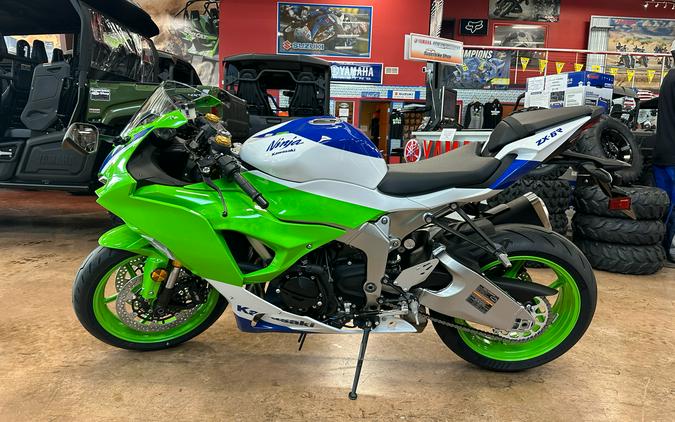 2024 Kawasaki Ninja ZX-6R 40th Anniversary Edition ABS