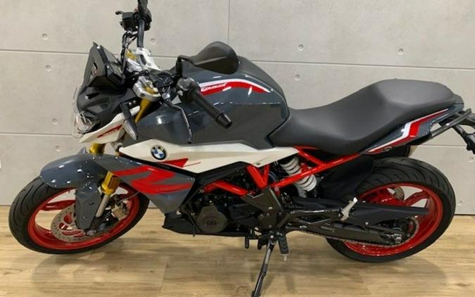 2022 BMW G 310 R Kyanite Blue Metallic