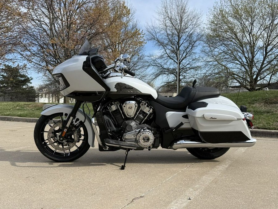 2025 Indian Motorcycle® Challenger® Limited 112 w/PowerBand Audio Ghost White Metallic with Black M
