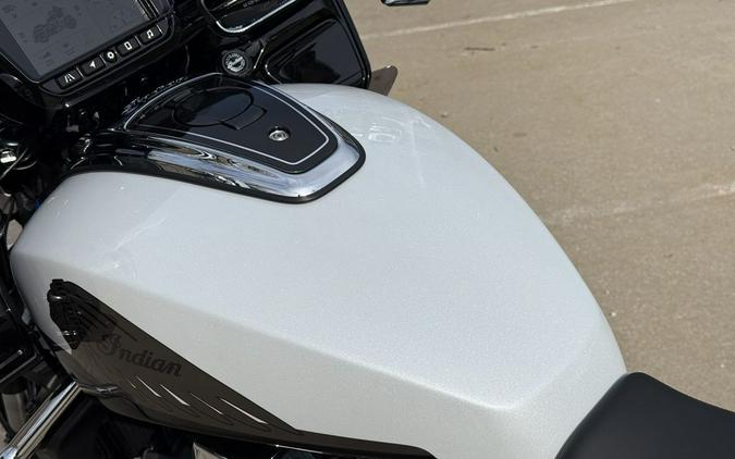 2025 Indian Motorcycle® Challenger® Limited 112 w/PowerBand Audio Ghost White Metallic with Black M