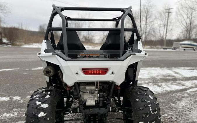 2023 Polaris RZR 200 EFI