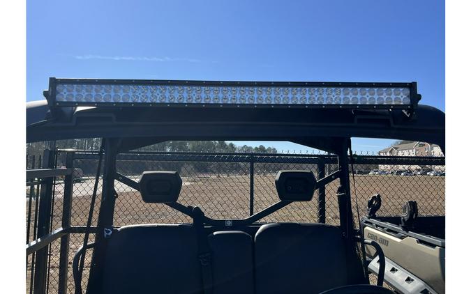 2024 Can-Am Defender DPS™ HD7