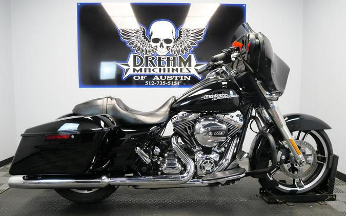 2014 Harley-Davidson® FLHX - Street Glide®