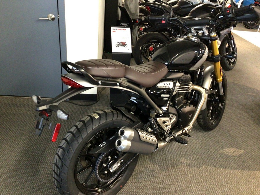 2025 Triumph Scrambler 400 X
