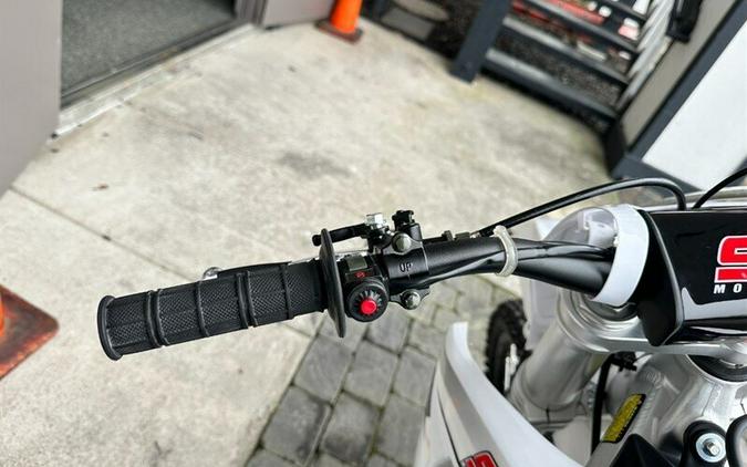 2022 SSR Motorsports SR 300