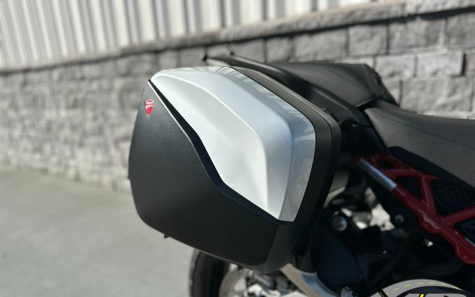 2025 Ducati Multistrada V4 S Travel & Radar