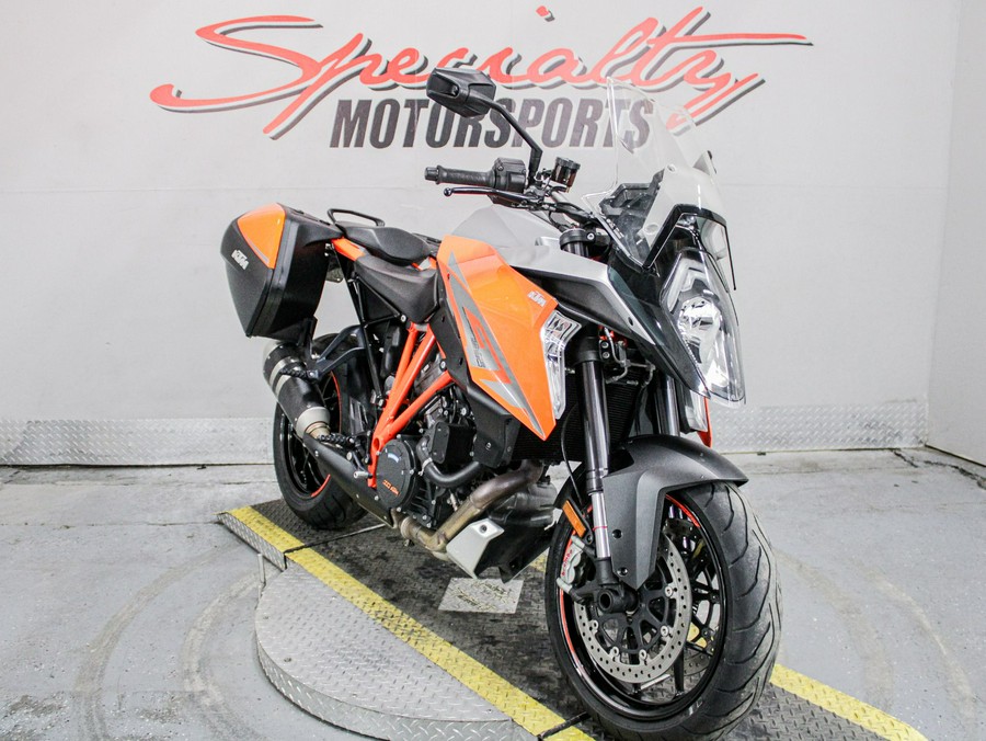 2016 KTM 1290 Super Duke R