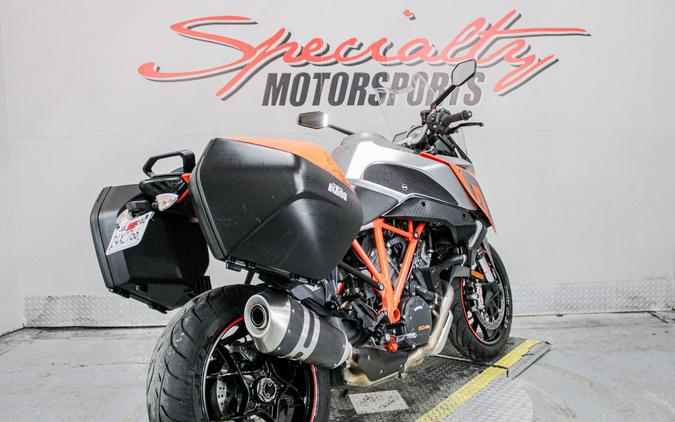 2016 KTM 1290 Super Duke R