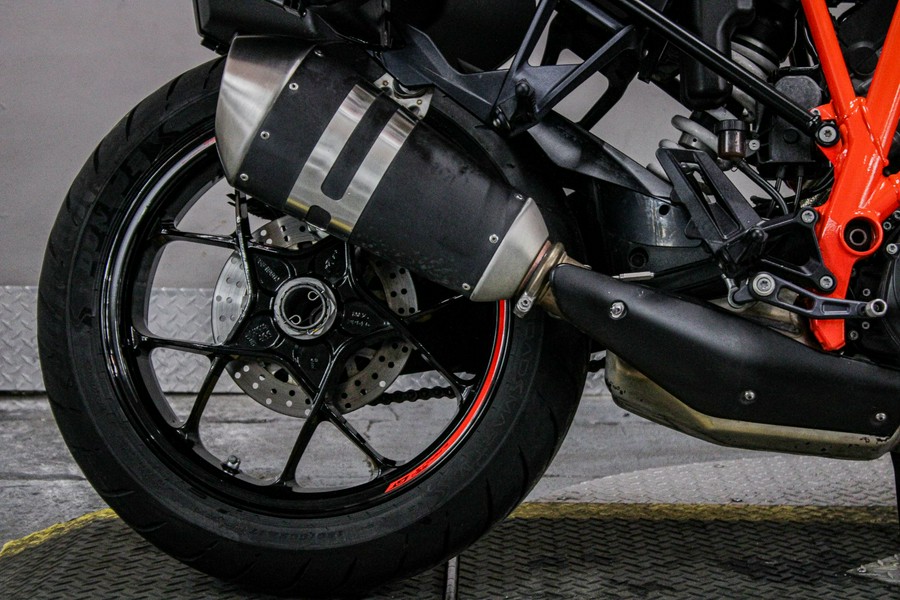 2016 KTM 1290 Super Duke R