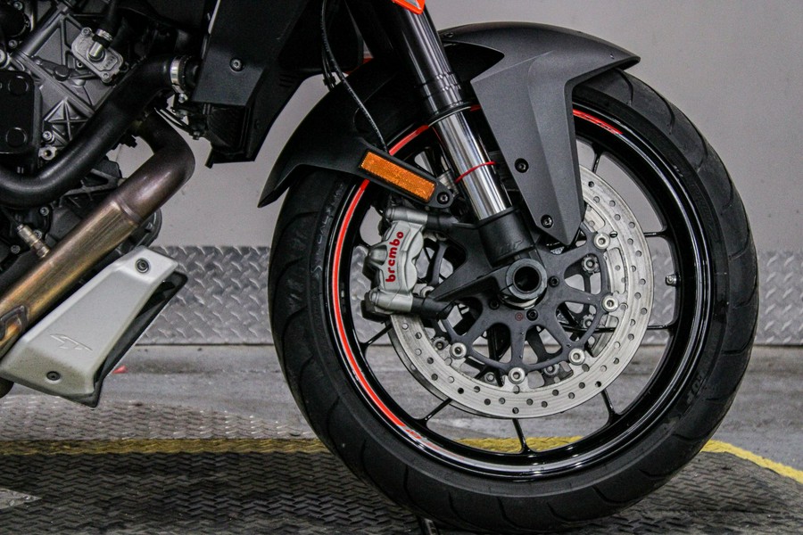 2016 KTM 1290 Super Duke R