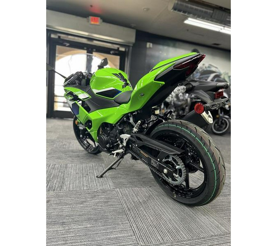 2026 Kawasaki Ninja® 500 SE ABS